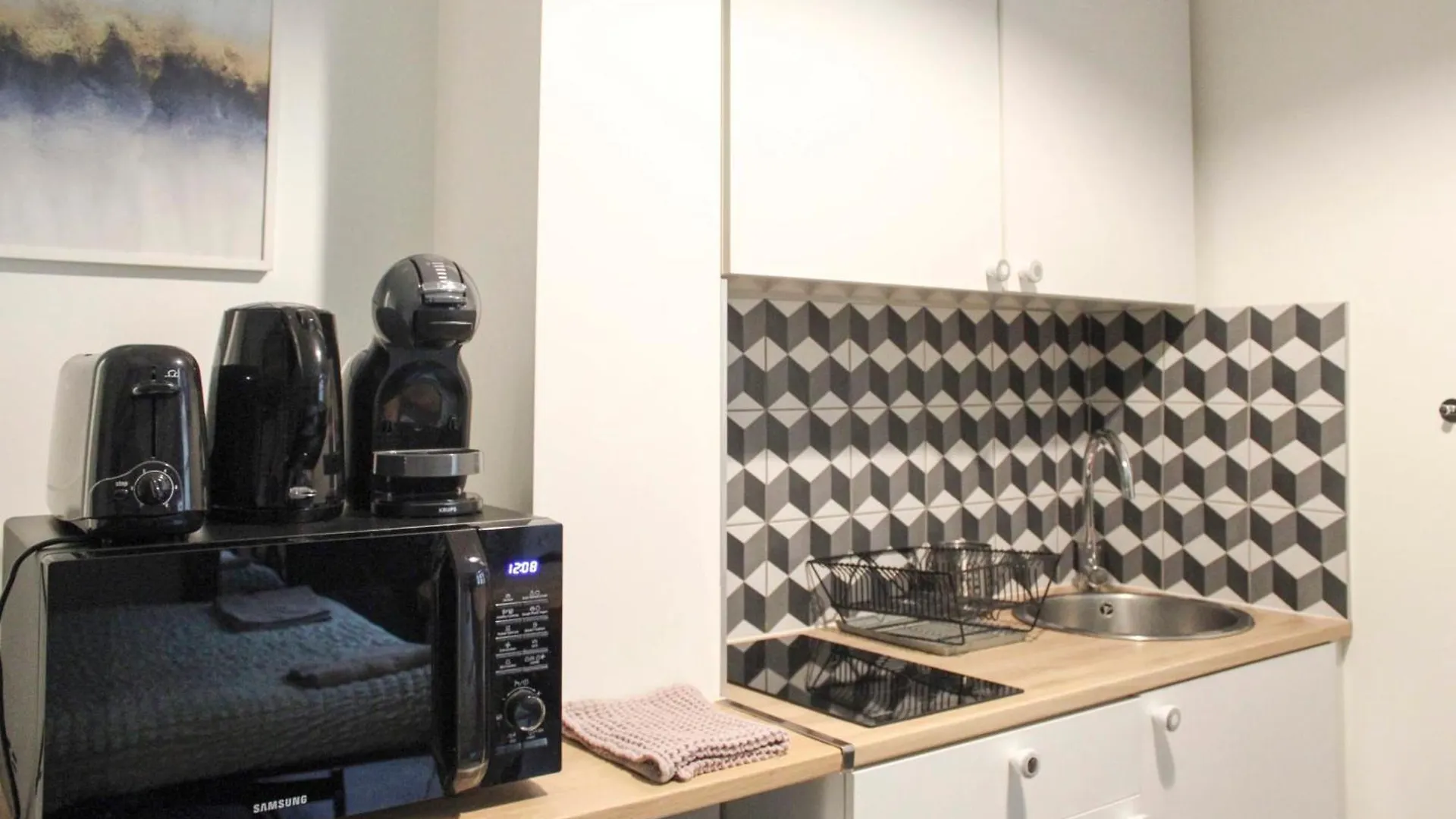 Charming Studio In The Heart Of Montmartre Paris 0*,  France